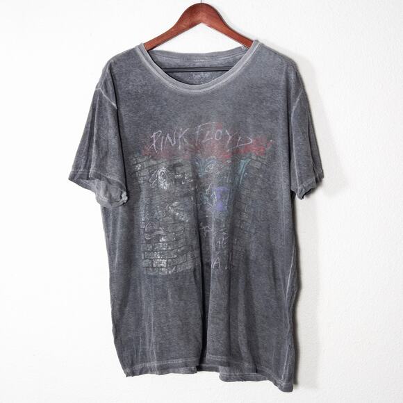 Pink Floyd Men’s T-Shirt XL Grunge Bandtee Distressed 90s Nostalgia Alt Rock - Picture 1 of 5
